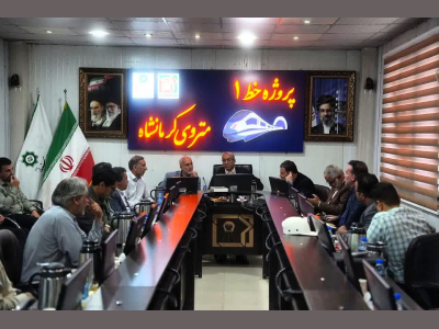 مهندس رنجبر، نماینده مردم کرمانشاه در مجلس شورای اسلامی در بازدید میدانی از قطار شهری:
شهرداری کرمانشاه زمینه بازدید مردم از پروژه فعال قطار شهری فراهم کند